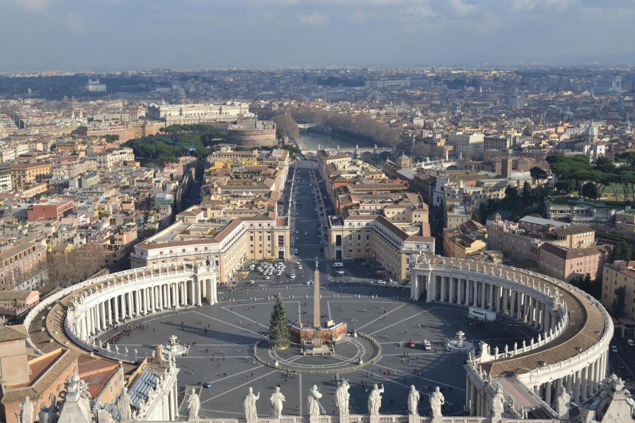 Roma Vatican Luaran gambar